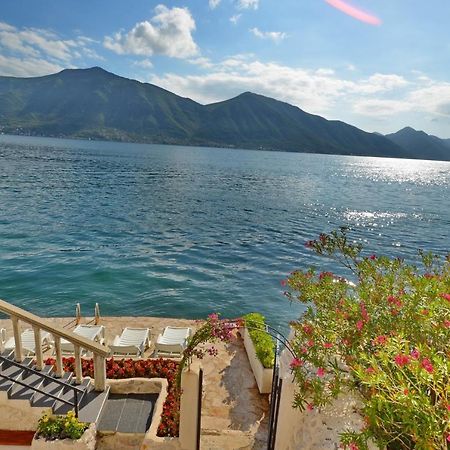 Appartement Tau Mir I Dobro à Kotor Extérieur photo