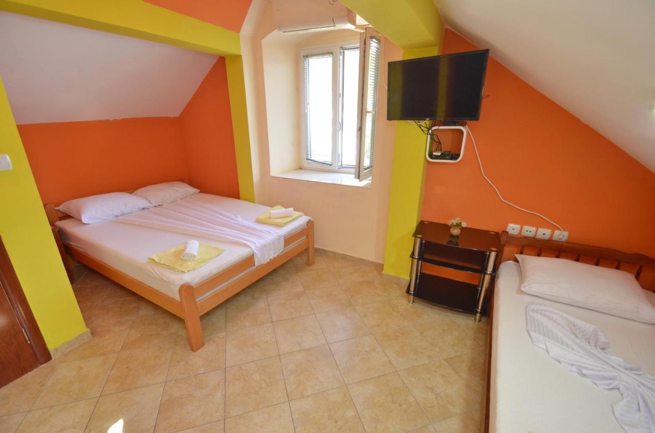 Appartement Tau Mir I Dobro à Kotor Extérieur photo