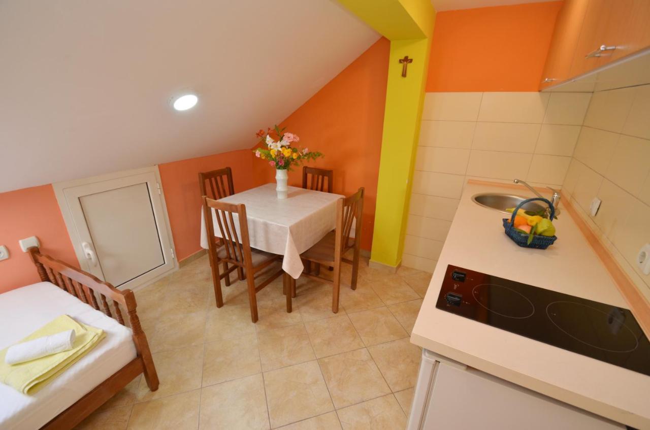Appartement Tau Mir I Dobro à Kotor Extérieur photo