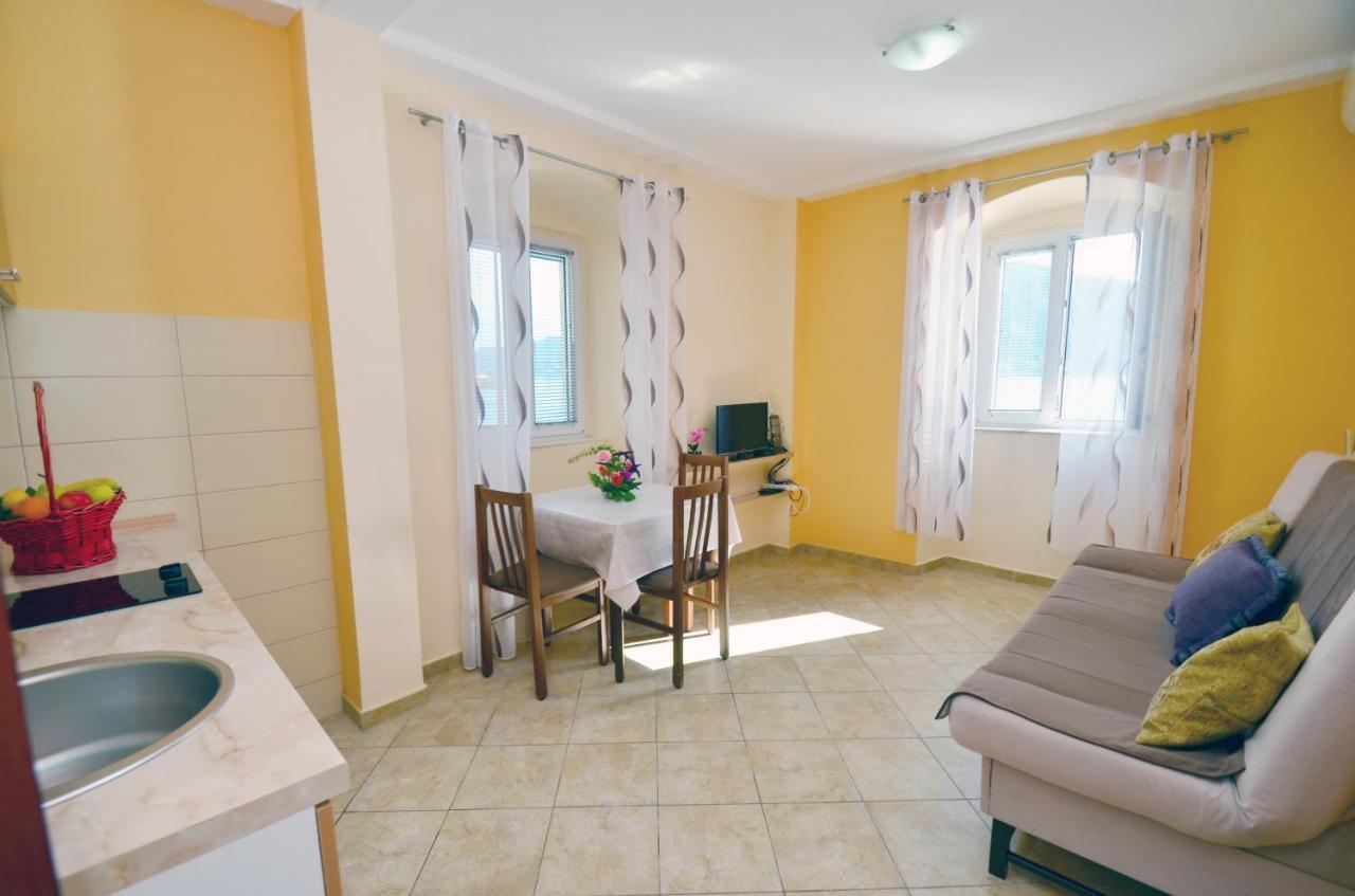 Appartement Tau Mir I Dobro à Kotor Extérieur photo