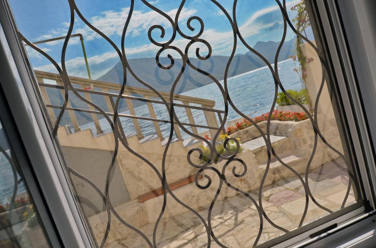 Appartement Tau Mir I Dobro à Kotor Extérieur photo