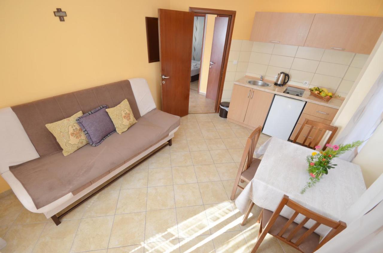 Appartement Tau Mir I Dobro à Kotor Extérieur photo