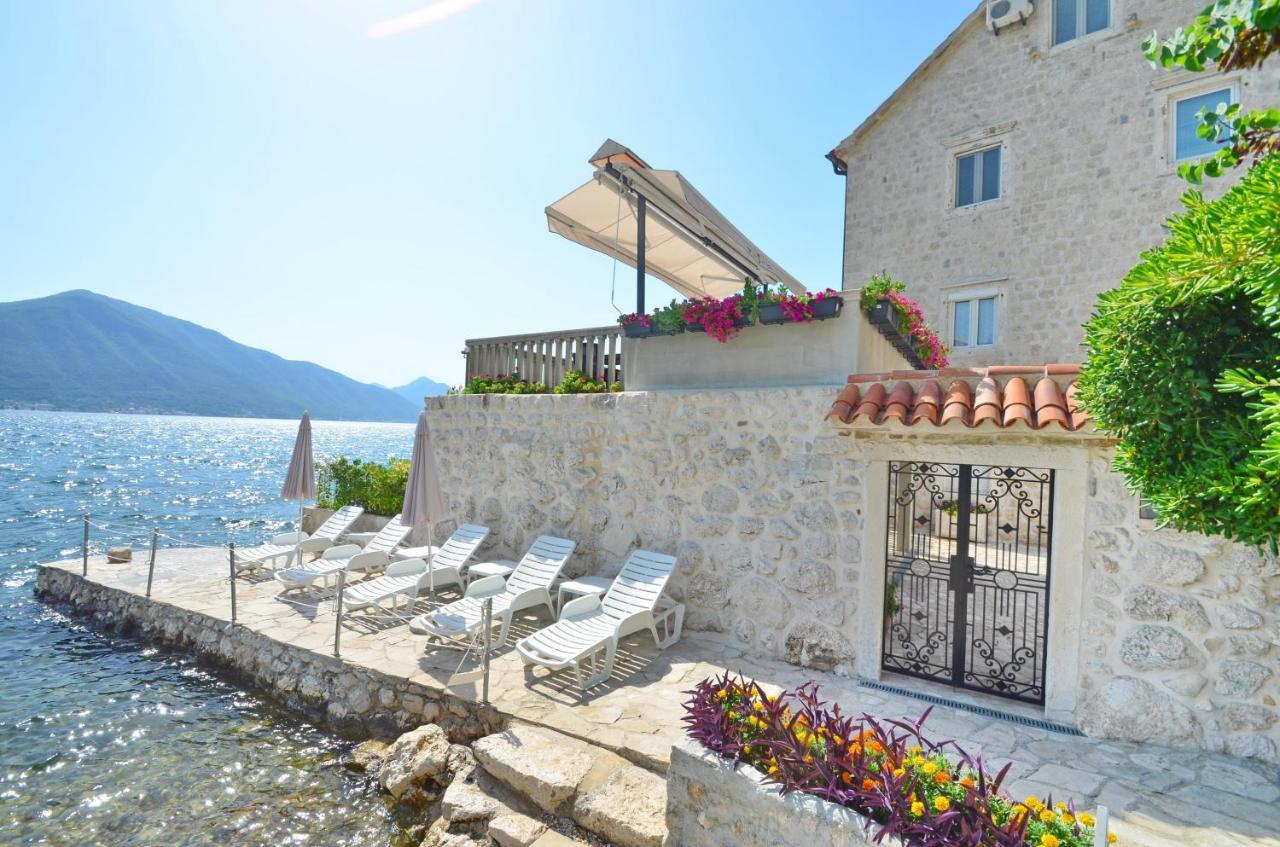 Appartement Tau Mir I Dobro à Kotor Extérieur photo